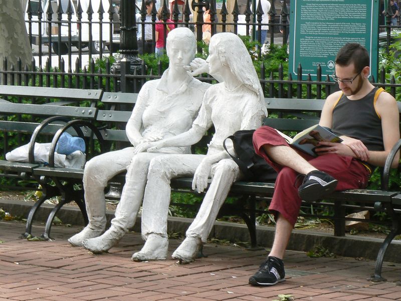 Christopher Park: Christopher Park - Gay Liberation  sculptures de George Segal 3